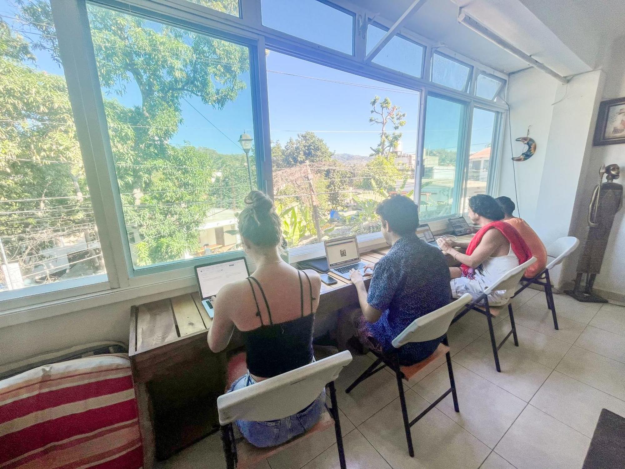 萨尤利塔 萨域利塔壯景旅馆旅舍 外观 照片